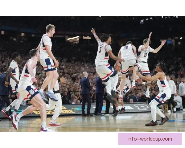 康涅狄格力克伊利诺伊晋级NCAA决赛里德双双马林斯十五分续写王朝辉煌